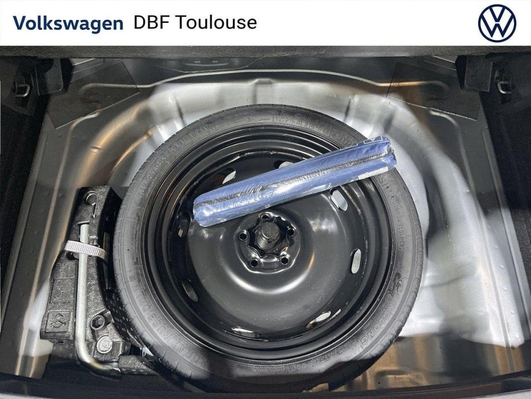 Volkswagen T-Roc - Photo 30
