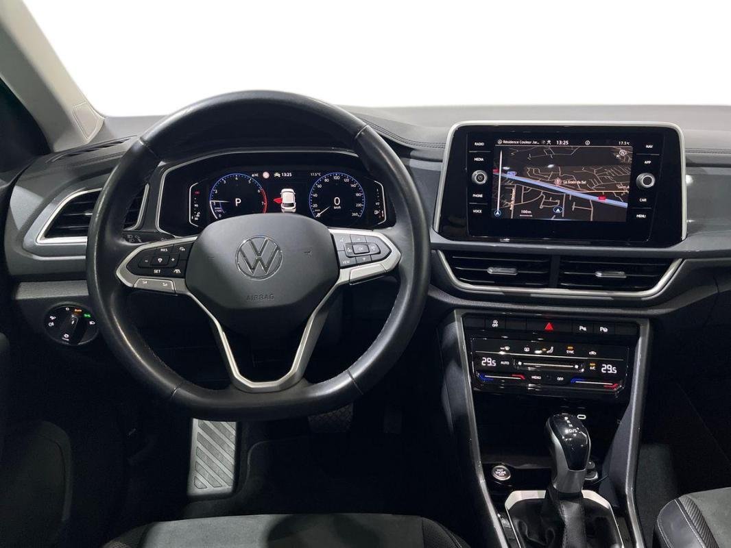 Volkswagen T-Roc - Photo 24