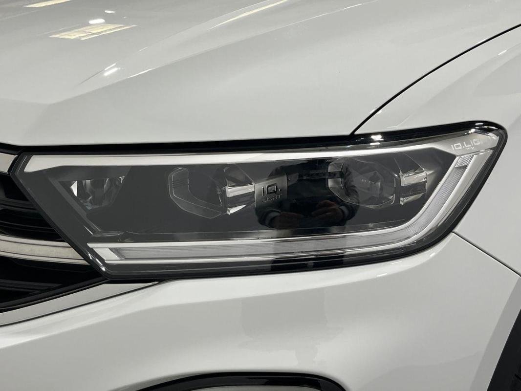Volkswagen T-Roc - Photo 26