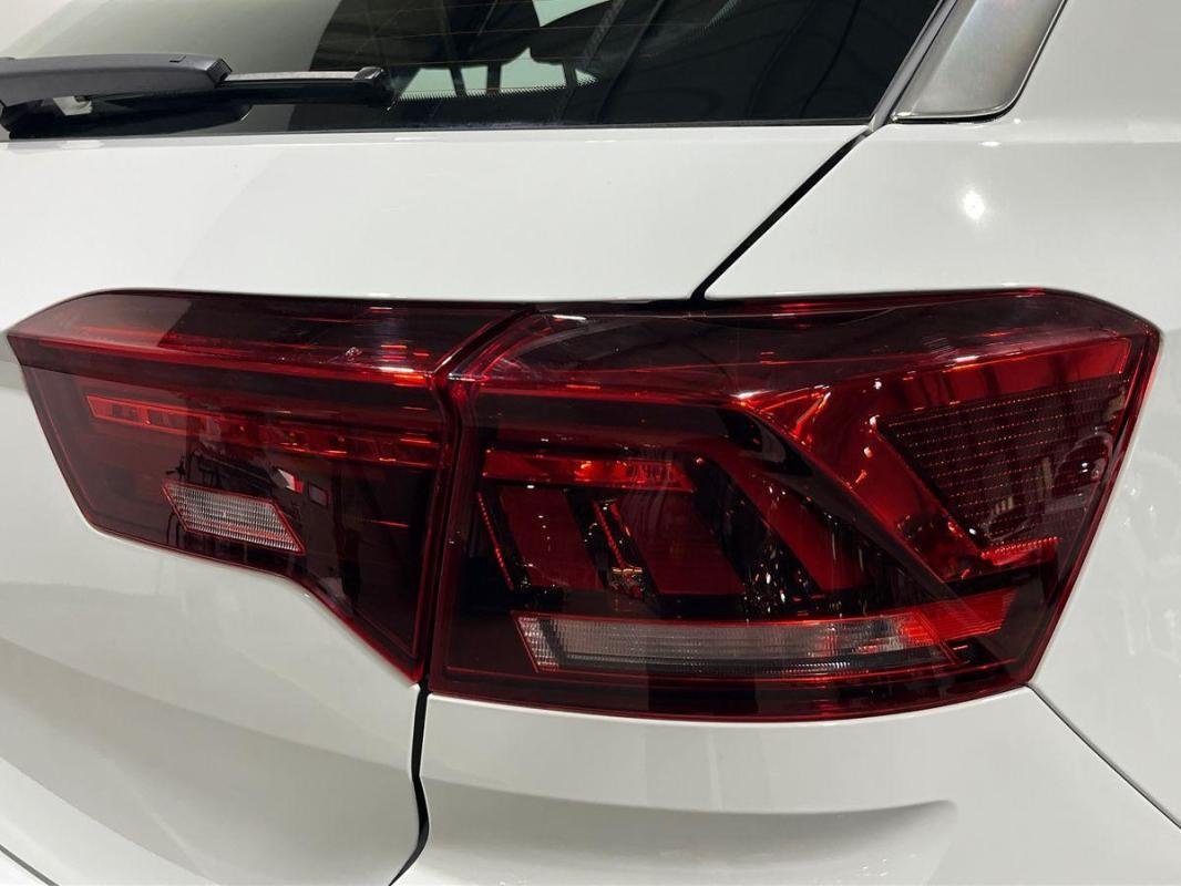 Volkswagen T-Roc - Photo 30