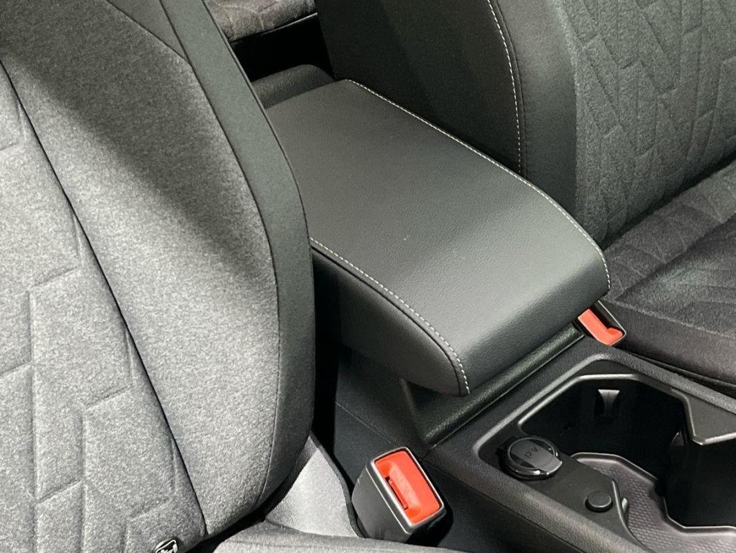 Volkswagen Golf - Photo 12