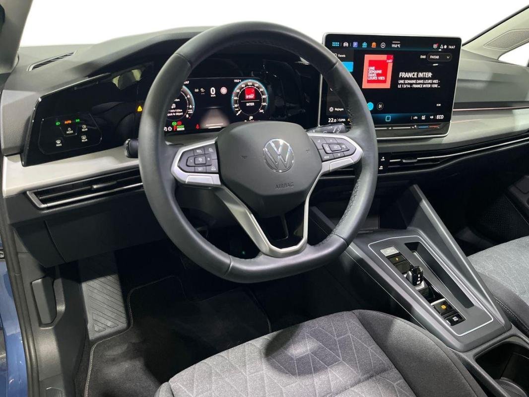 Volkswagen Golf - Photo 9