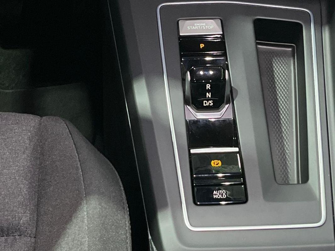 Volkswagen Golf - Photo 11