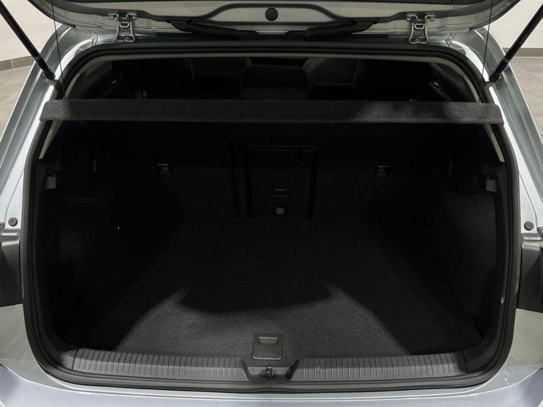 Volkswagen Golf - Photo 31