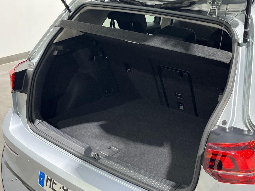 Volkswagen Golf - Photo 32