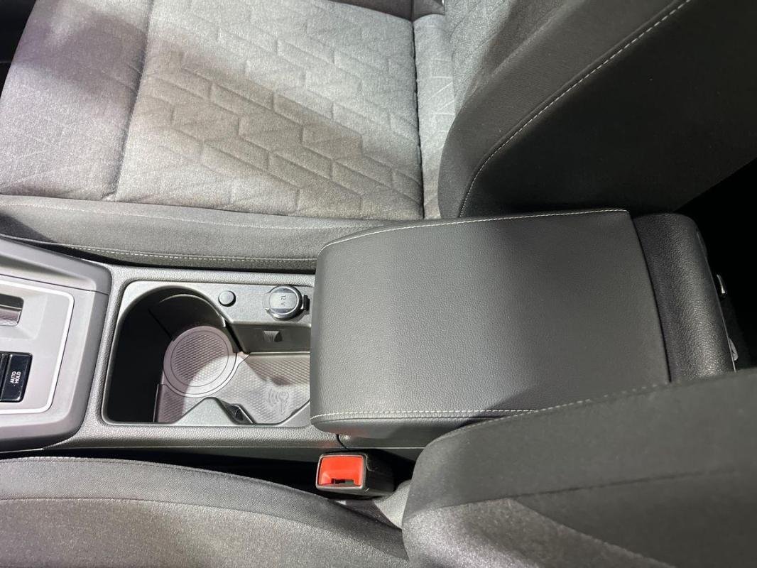 Volkswagen Golf - Photo 12