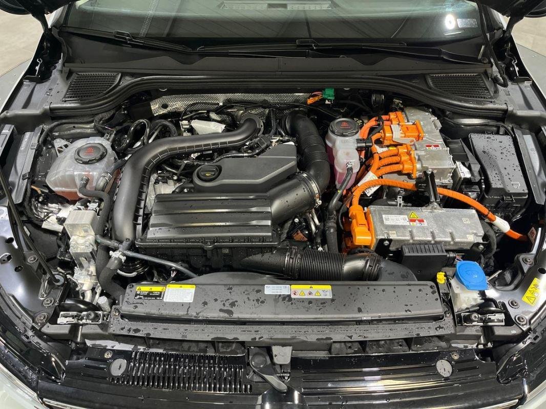 Volkswagen Golf - Photo 33