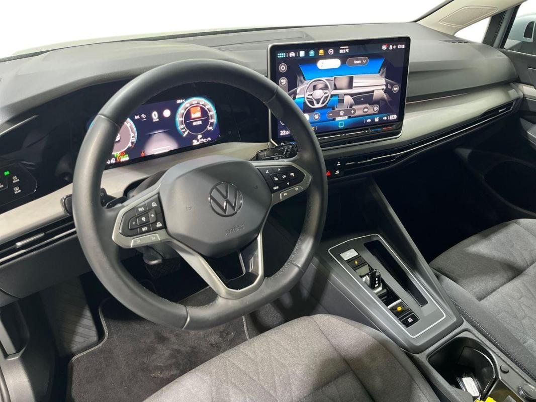 Volkswagen Golf - Photo 9