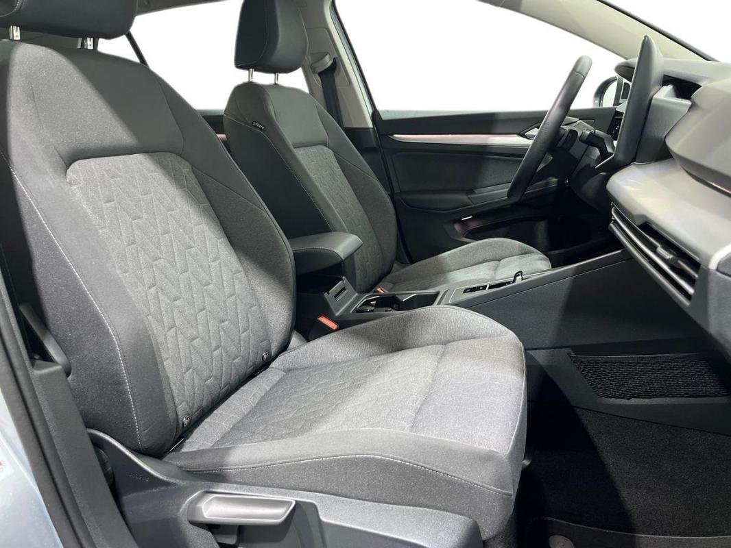 Volkswagen Golf - Photo 13