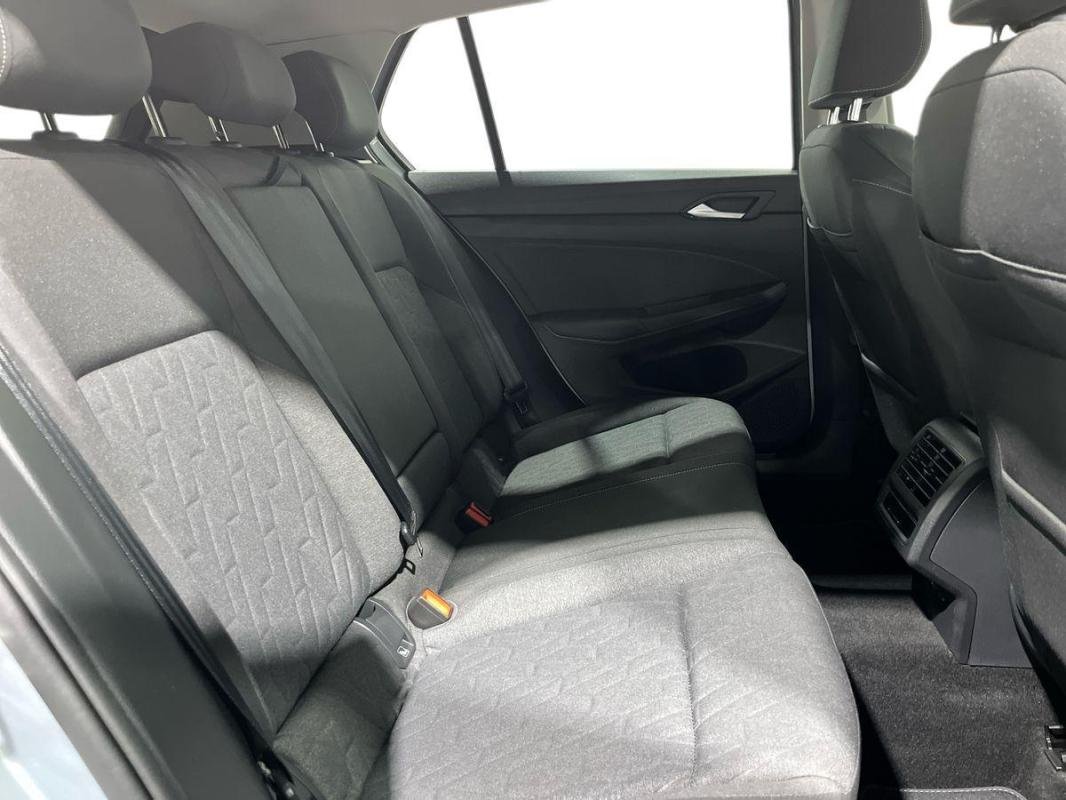 Volkswagen Golf - Photo 23