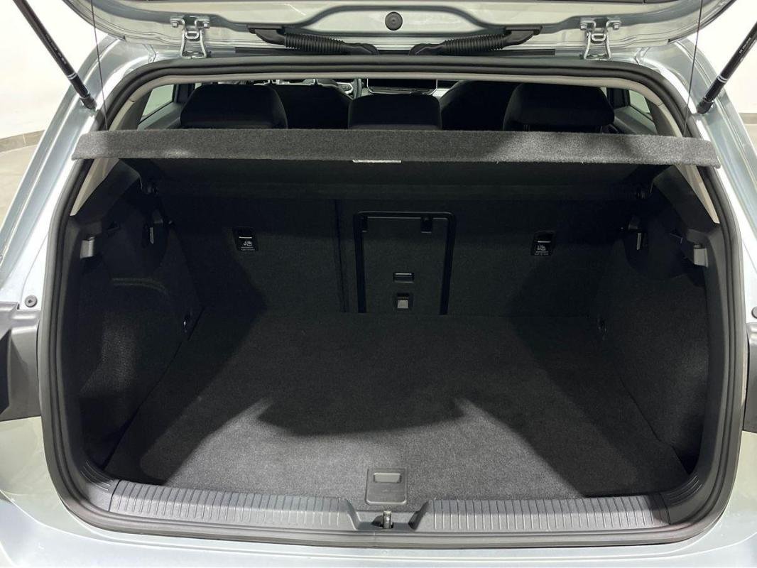 Volkswagen Golf - Photo 31