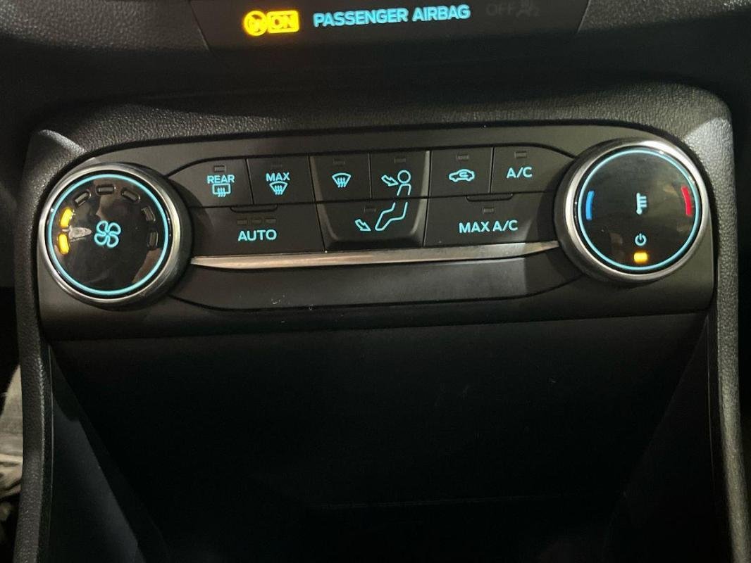 Ford Fiesta - Photo 19