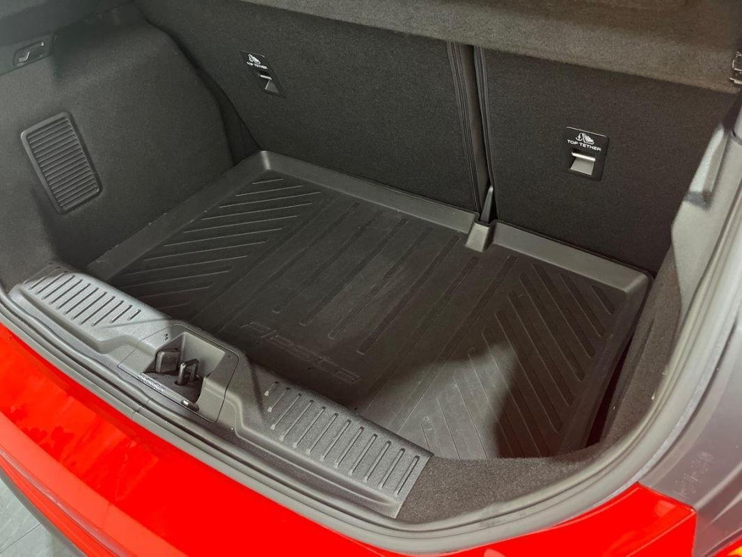 Ford Fiesta - Photo 32