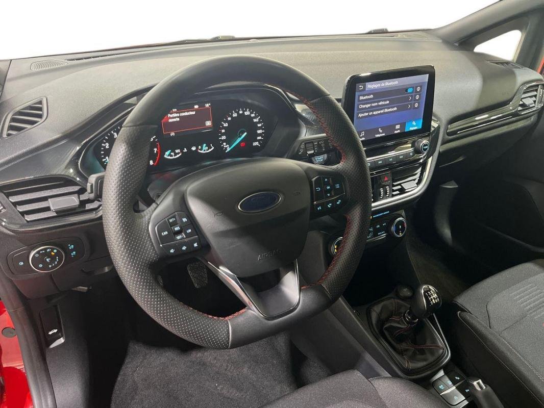 Ford Fiesta - Photo 9