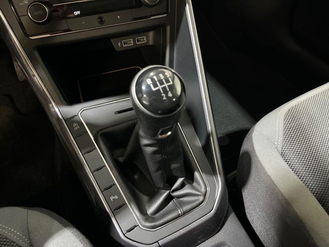Volkswagen Polo - Photo 11