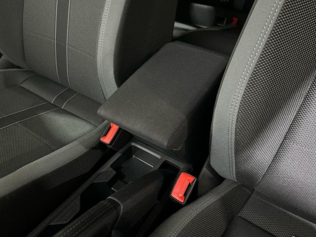 Volkswagen Polo - Photo 12