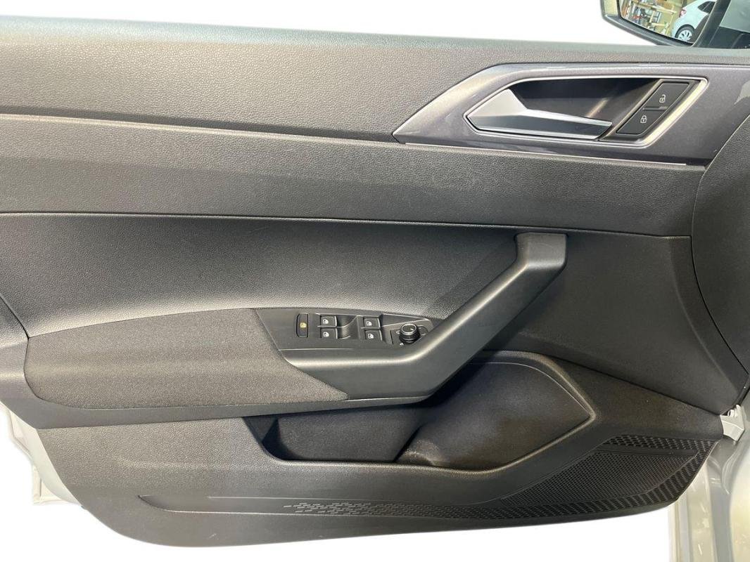 Volkswagen Polo - Photo 15