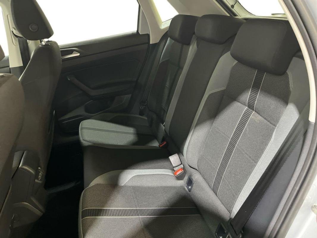 Volkswagen Polo - Photo 23