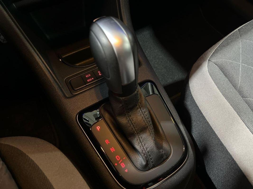 Volkswagen E-Up! - Photo 11