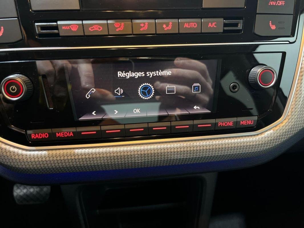 Volkswagen E-Up! - Photo 16
