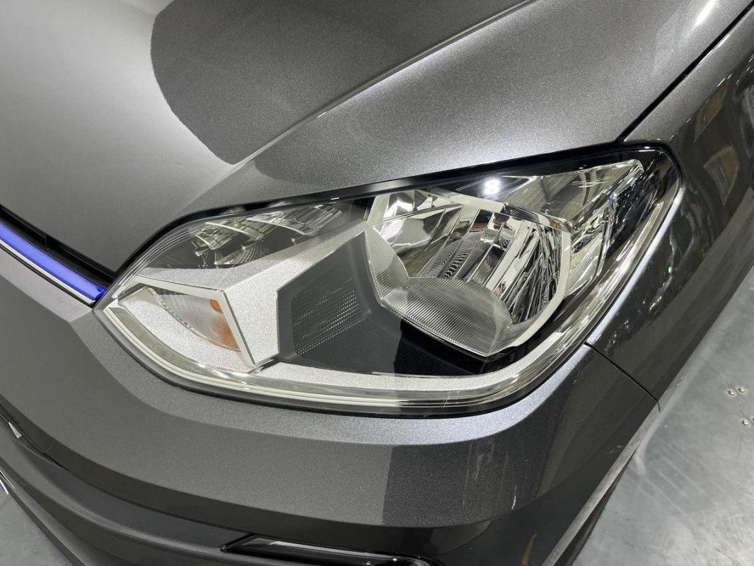 Volkswagen E-Up! - Photo 25
