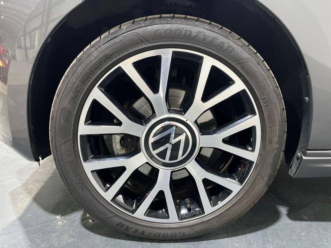 Volkswagen E-Up! - Photo 29