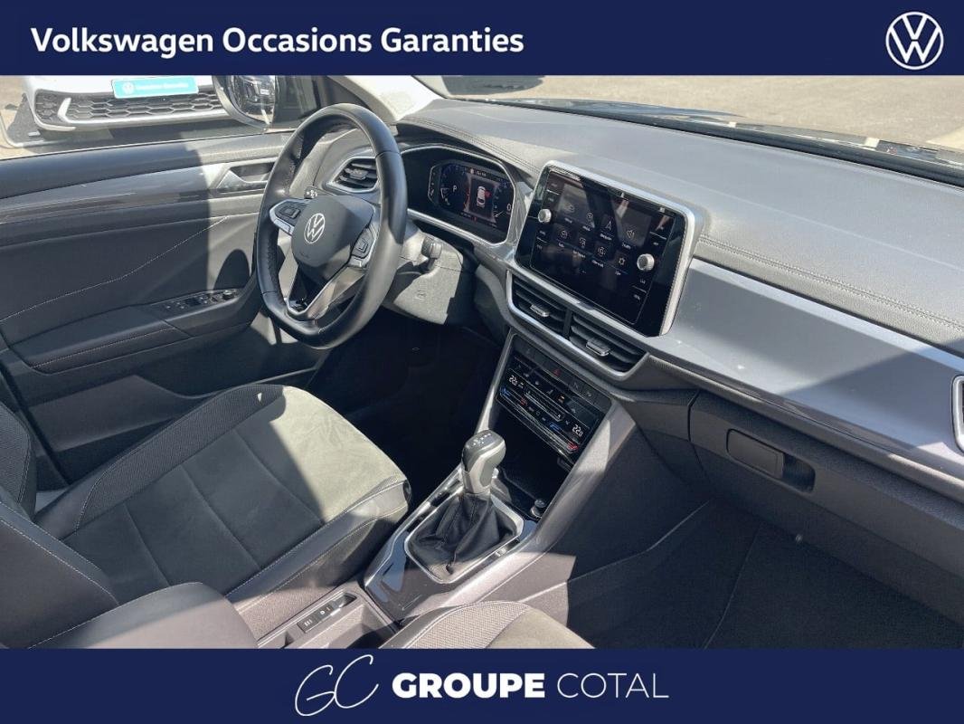 Volkswagen T-Roc - Photo 18