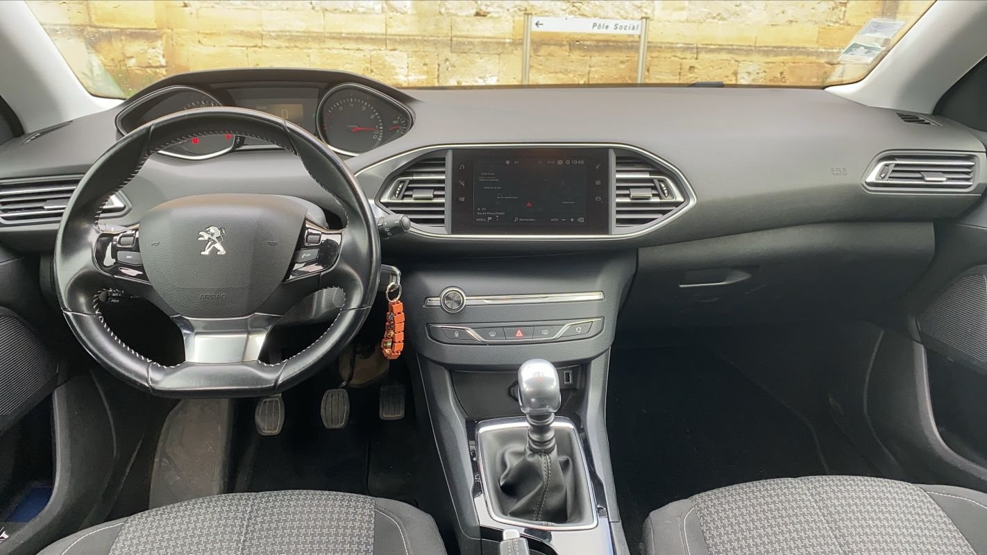 Peugeot 308 - Photo 11