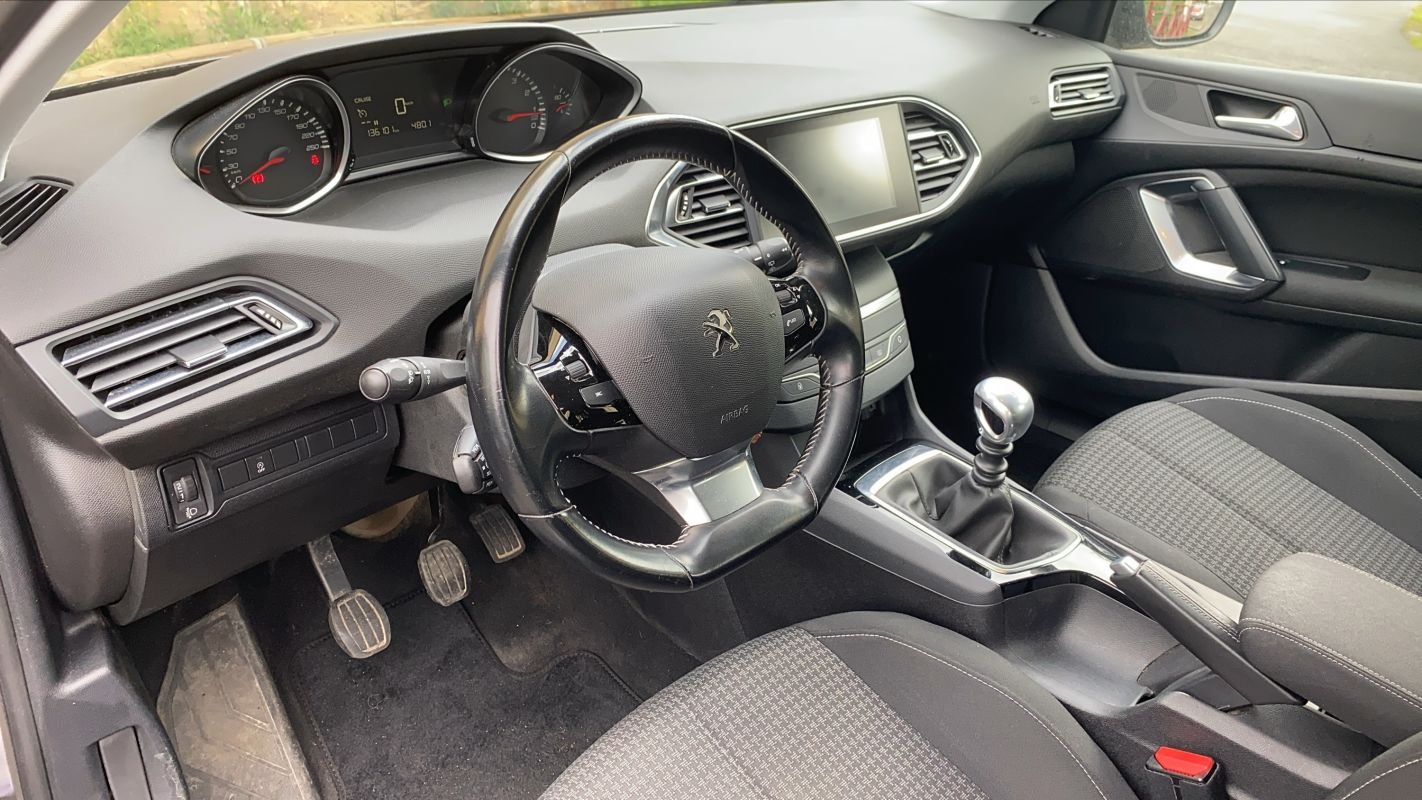Peugeot 308 - Photo 8
