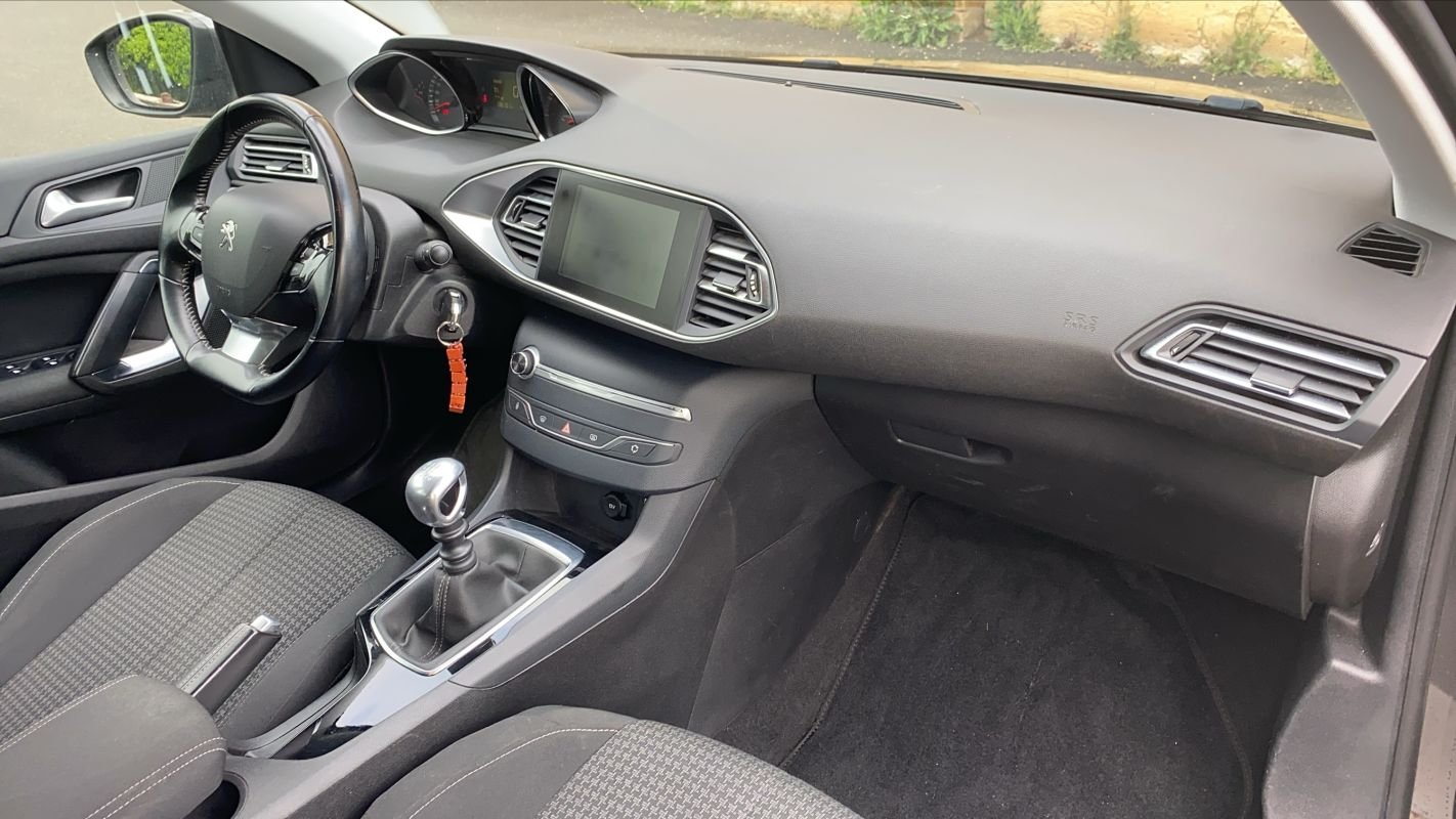 Peugeot 308 - Photo 10