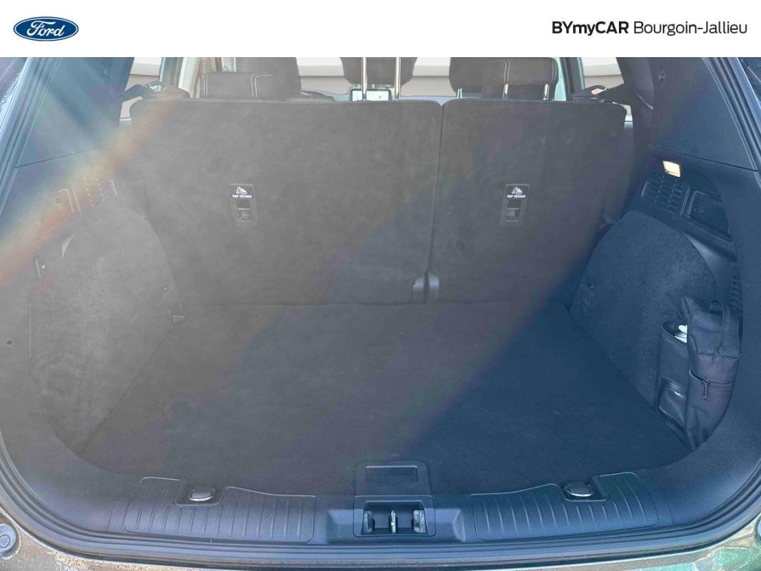 Ford Kuga - Photo 13