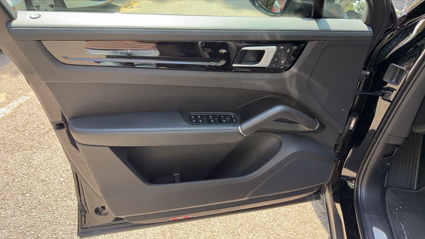 Porsche Cayenne - Photo 7