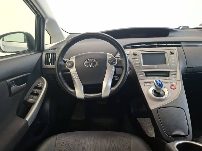 Toyota Prius - Photo 27