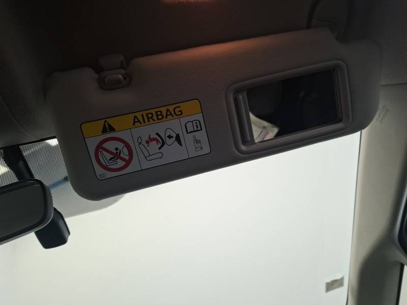 Toyota Prius - Photo 37