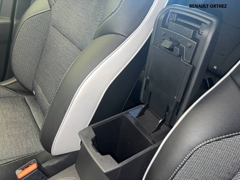 Renault Captur - Photo 37