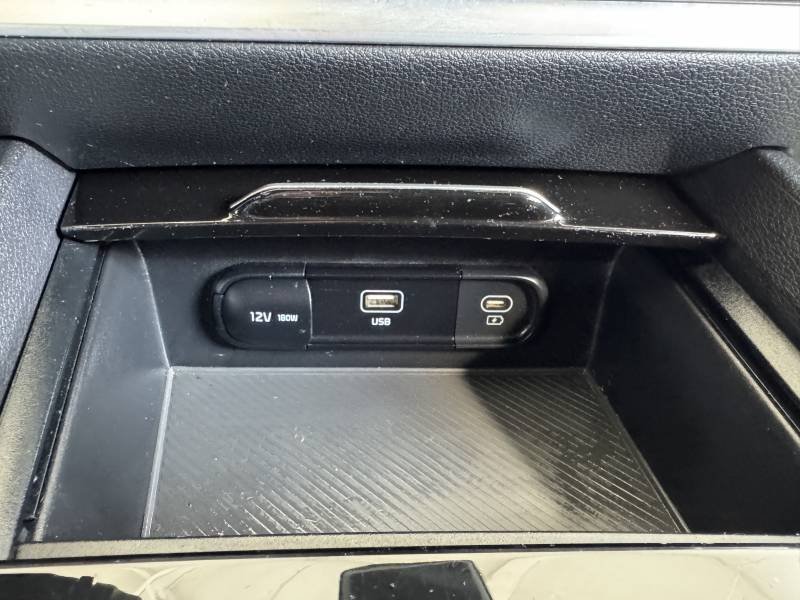 Kia Sportage - Photo 31