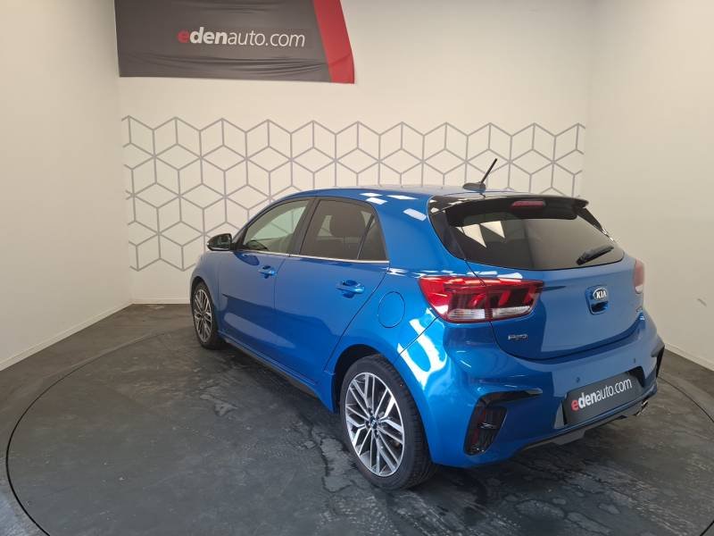 Kia Rio - Photo 3