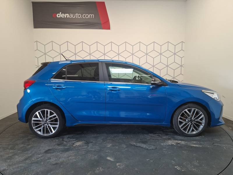 Kia Rio - Photo 6