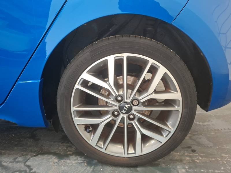 Kia Rio - Photo 10
