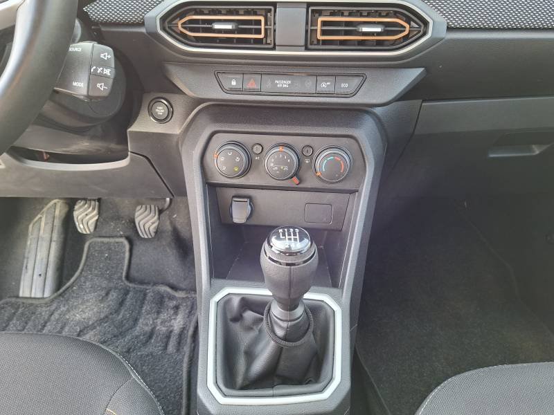 Dacia Sandero - Photo 26