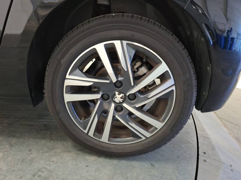 Peugeot 208 - Photo 13