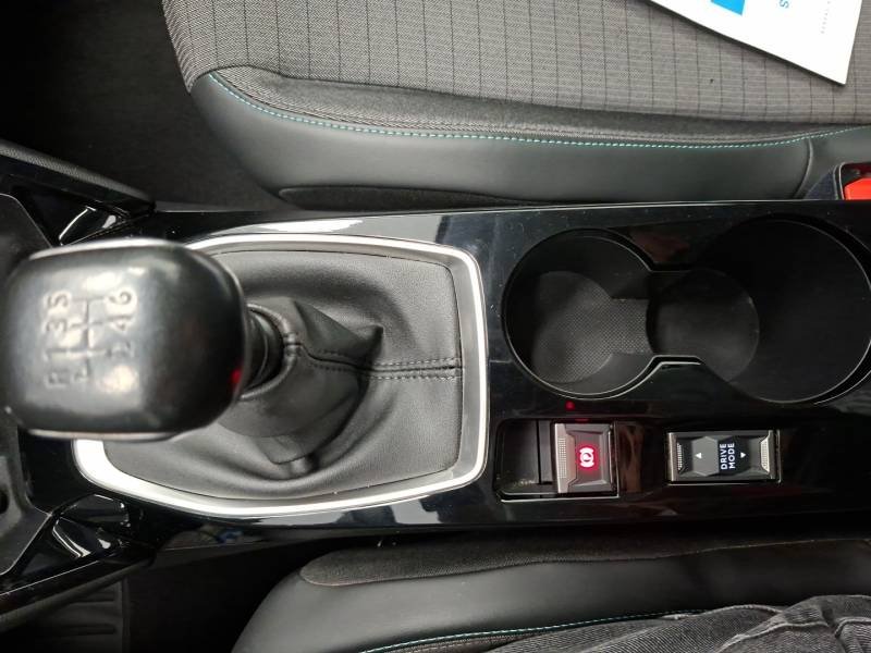 Peugeot 208 - Photo 29