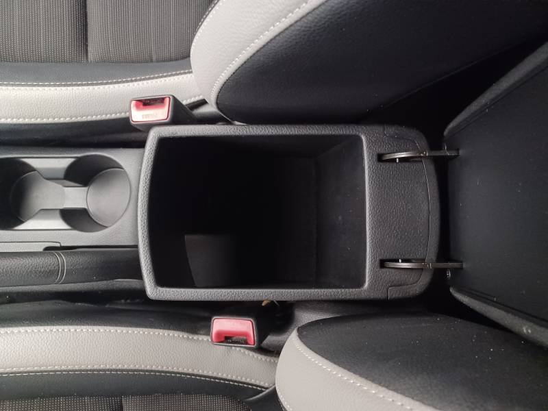 Kia Stonic - Photo 29