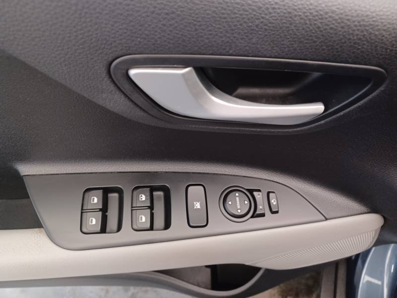 Kia Stonic - Photo 36