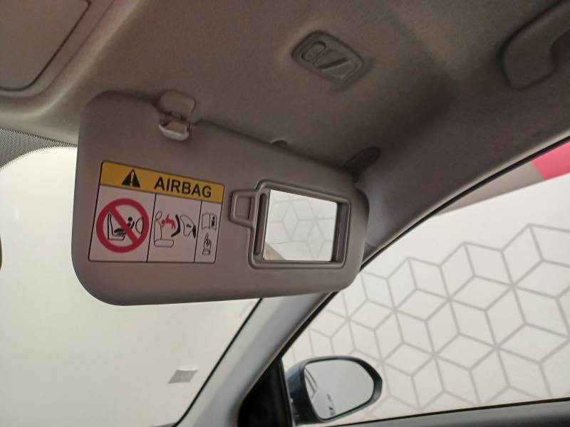 Kia Stonic - Photo 40