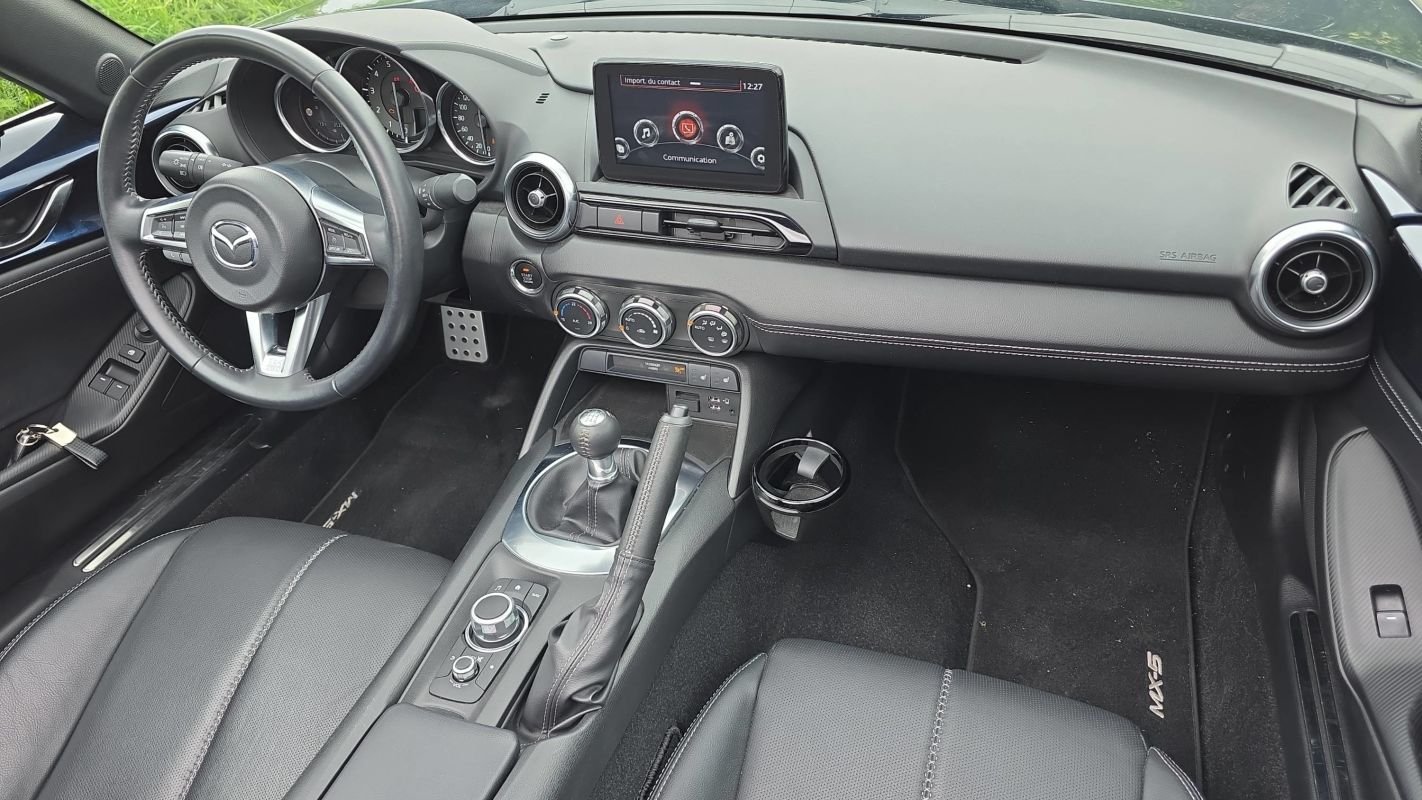Mazda MX-5 - Photo 10