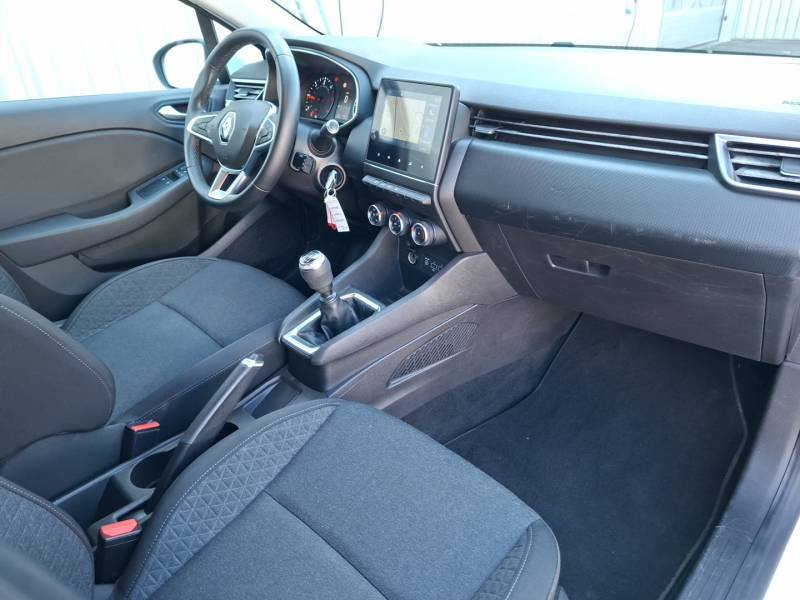 Renault Clio - Photo 16