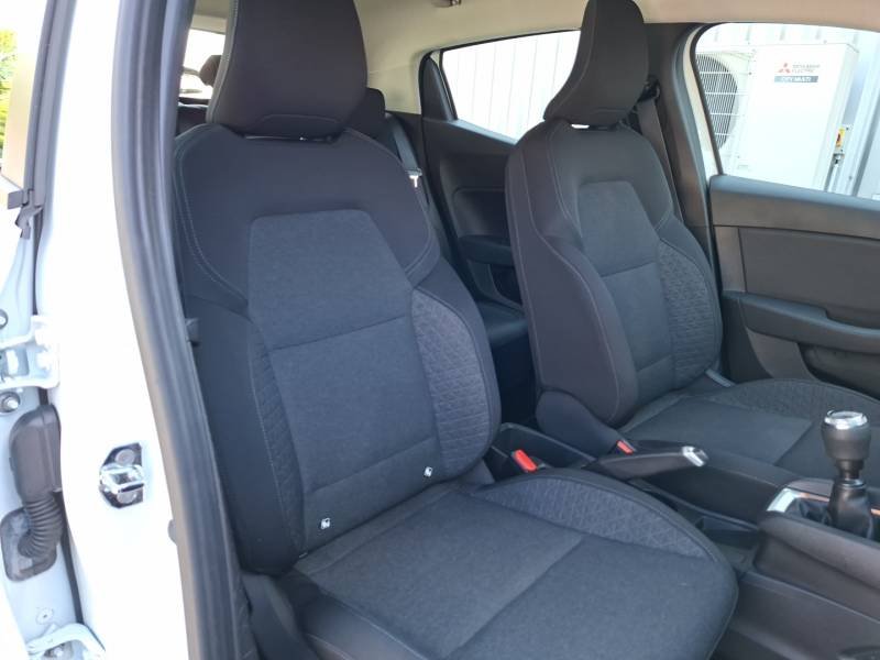 Renault Clio - Photo 17