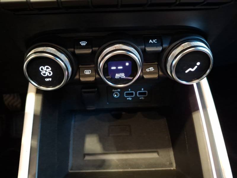 Renault Clio - Photo 23