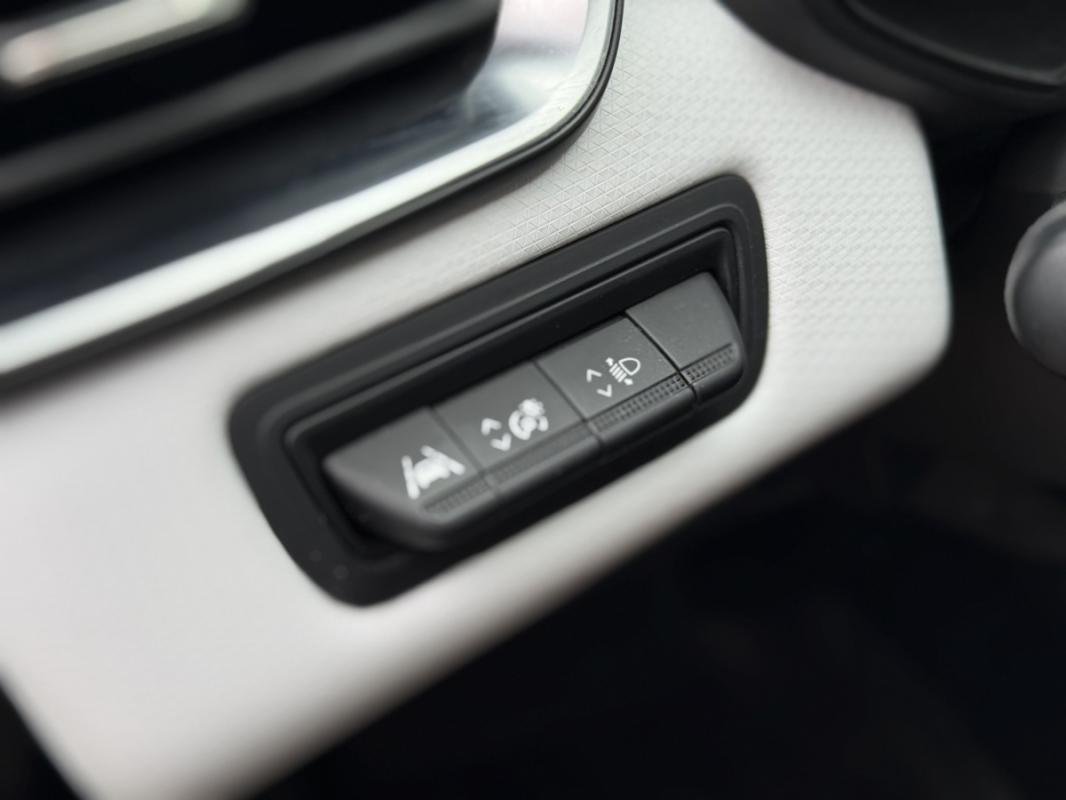 Renault Clio - Photo 17